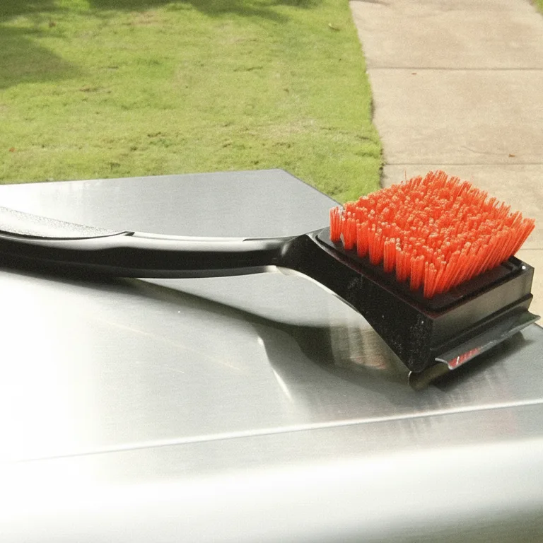 Char-Broil Cool-Clean Grillbürste 2-in-1